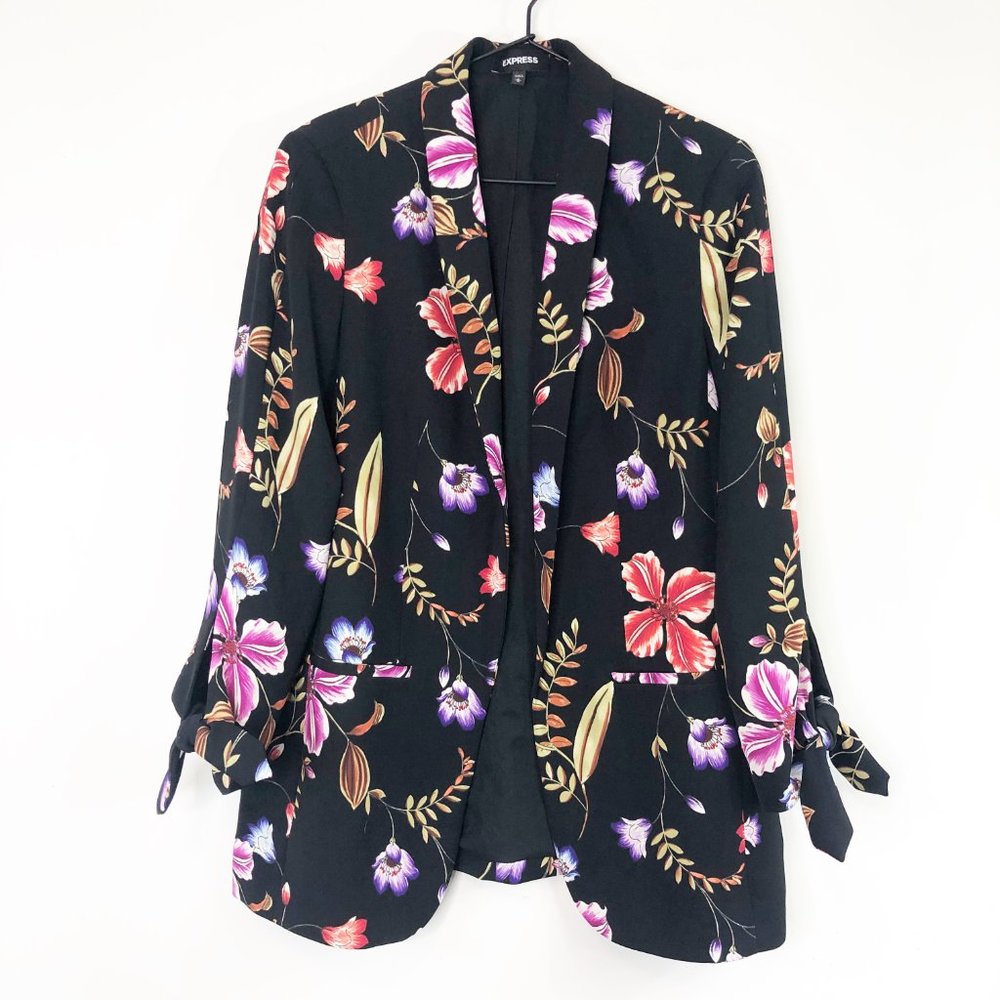 Express Floral Boyfriend Blazer Medium Tie Cuff